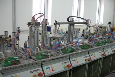 江西工商技工學(xué)校機(jī)電一體化技術(shù)